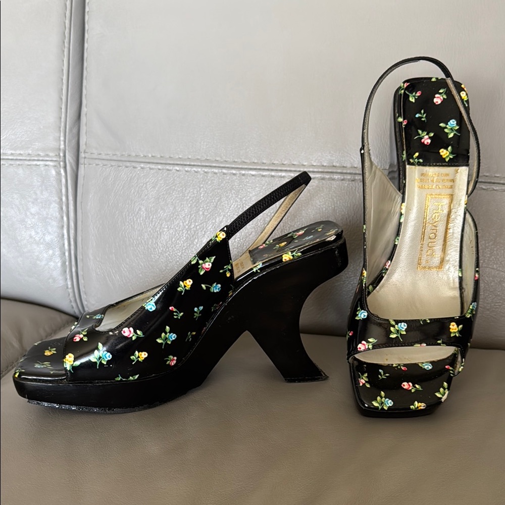 Black Floral Slingback Heels with Glossy Finish